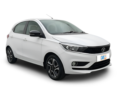 Tata Tiago-img